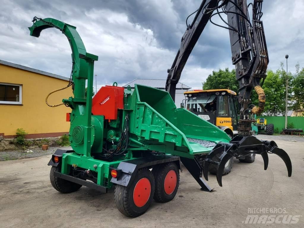  Rębak Mus Max 8 Trituradoras de madera