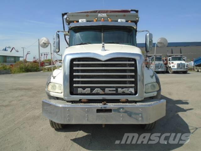 Mack GU813 Camiones bañeras basculantes o volquetes