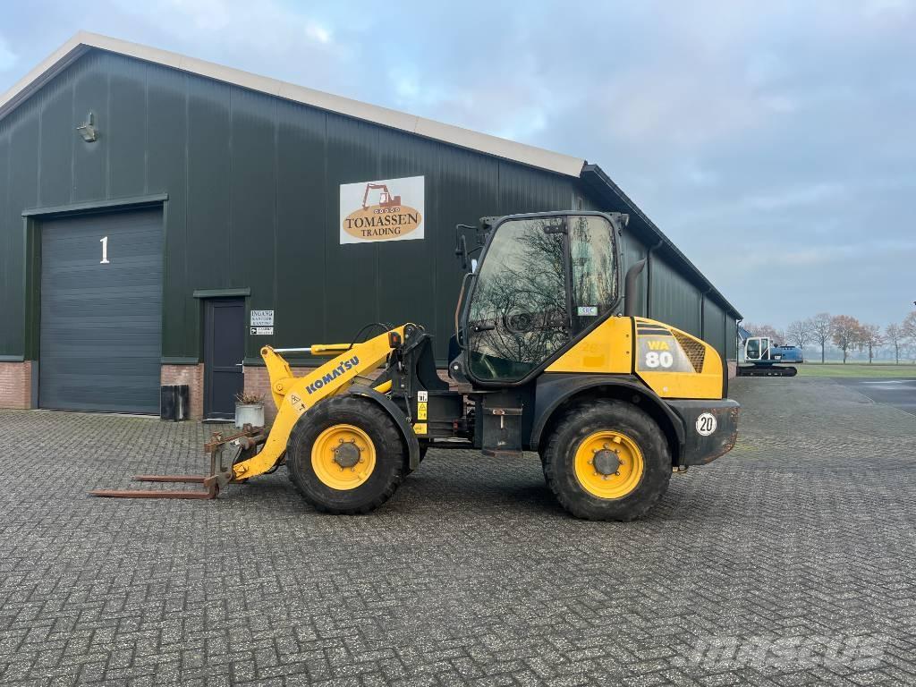 Komatsu WA 80-5 Cargadoras sobre ruedas