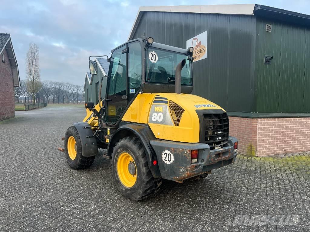 Komatsu WA 80-5 Cargadoras sobre ruedas