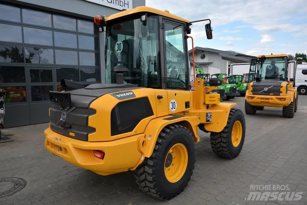 Volvo L 35 HS Cargadoras sobre ruedas