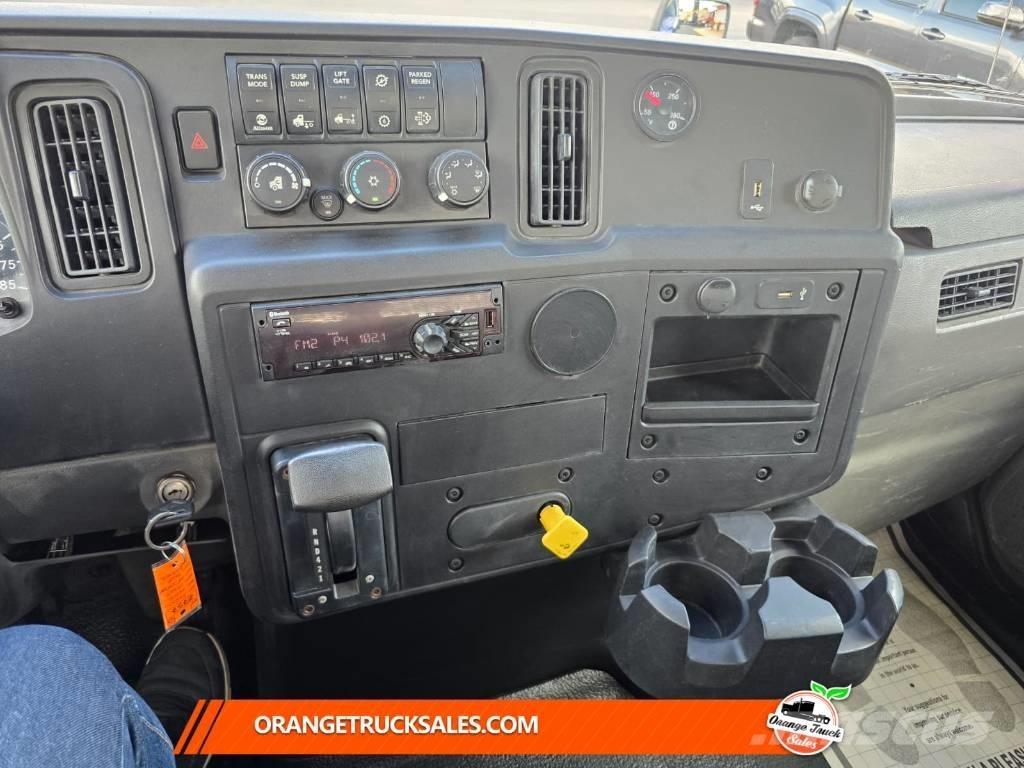 International MV607 Camiones plataforma