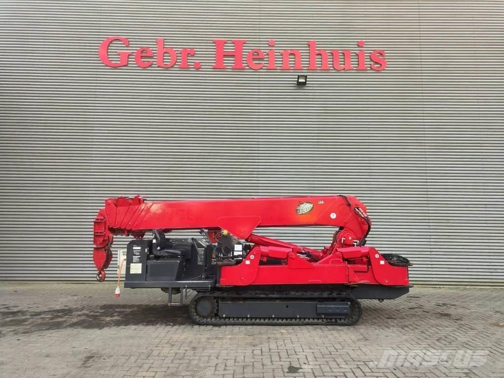 Unic URW 706 CDE Grúas de oruga