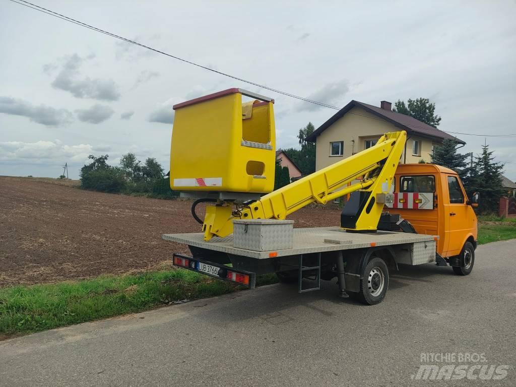 FS Lublin 3 Plataformas sobre camión