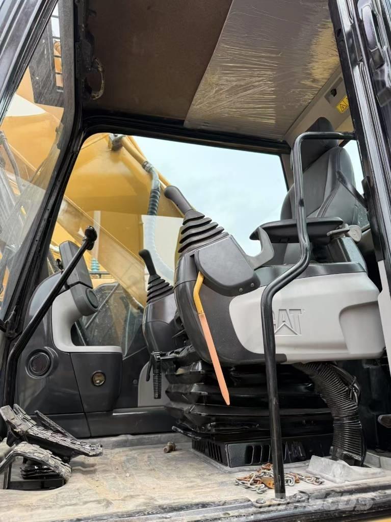 CAT 330 D L Excavadoras de cadenas