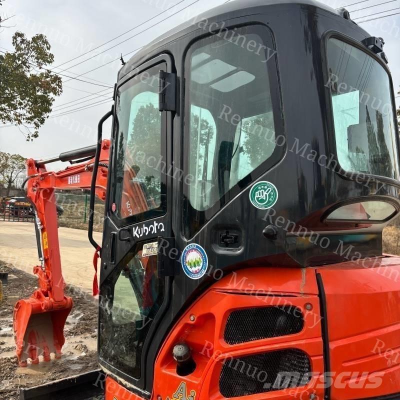 Kubota U 30 Mini excavadoras < 7t
