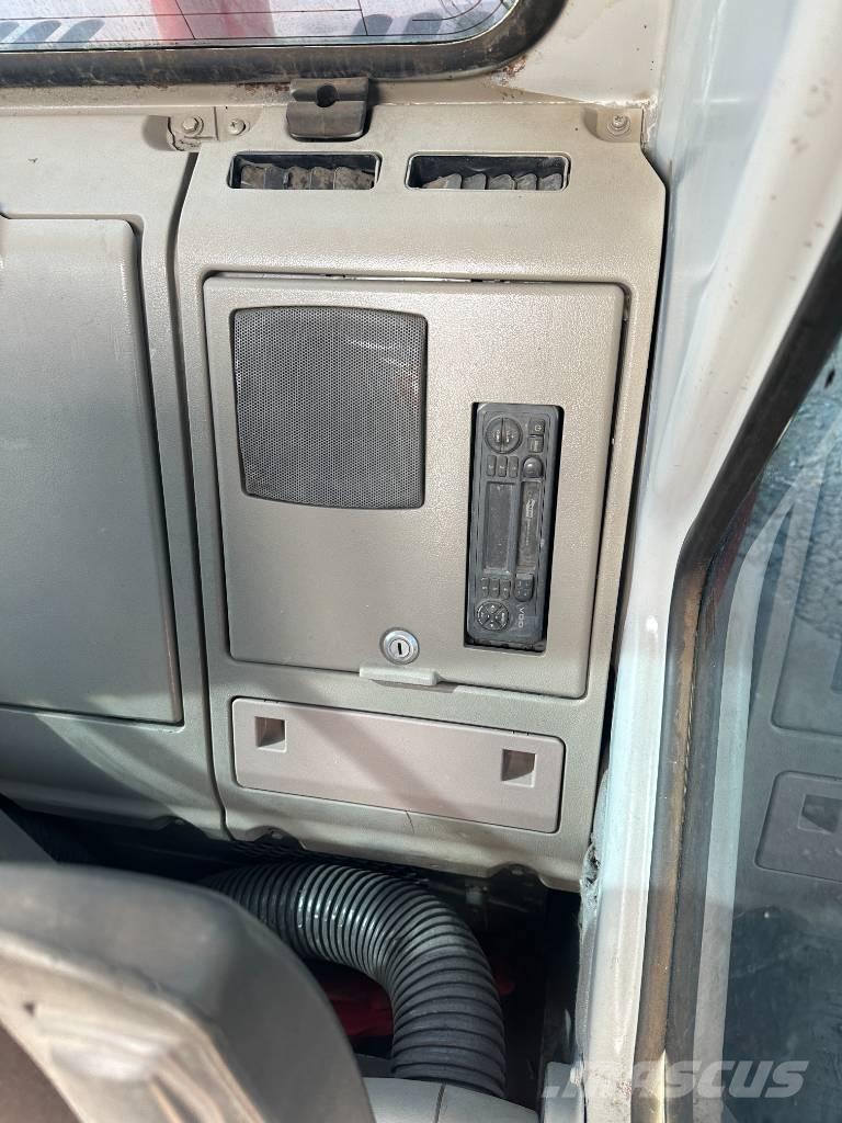 Doosan DX 150W -9 Excavadoras de ruedas