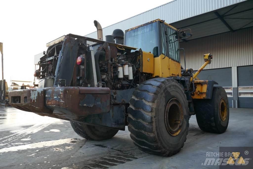 Komatsu WA470-6 Cargadoras sobre ruedas