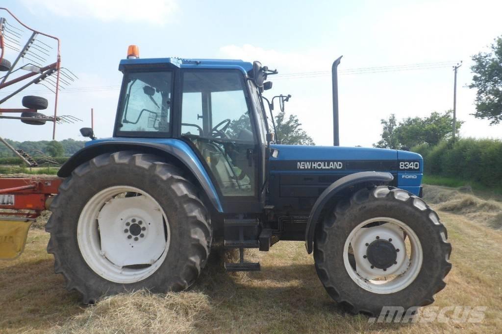 New Holland 8340 Tractores