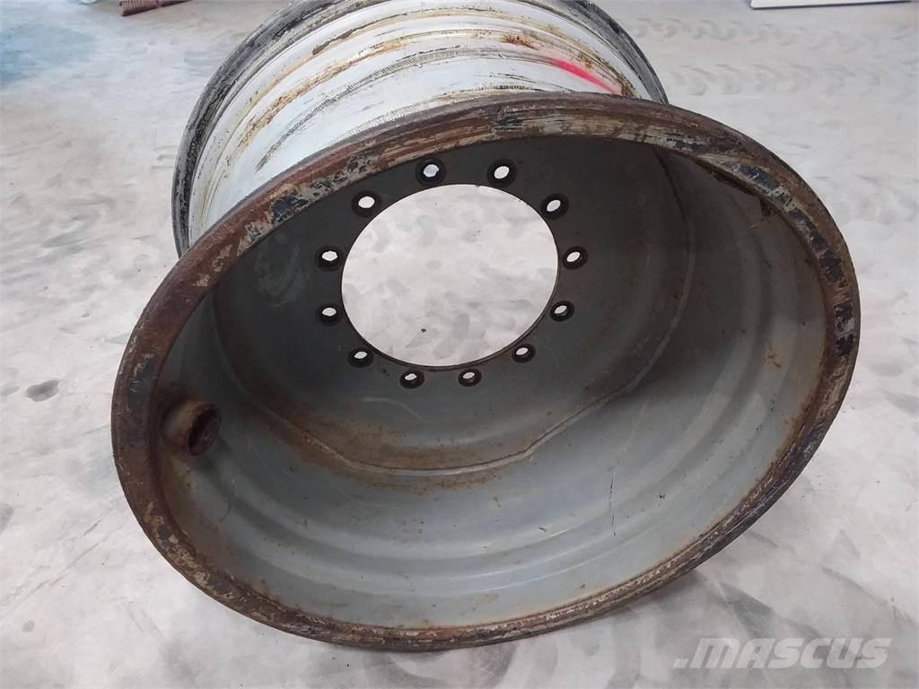 Valmet 921 20x34 Neumáticos, ruedas y llantas