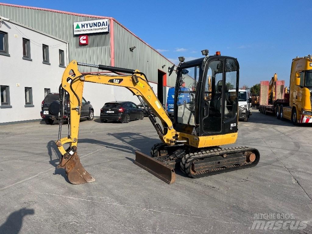 CAT 302.7 D CR Mini excavadoras < 7t