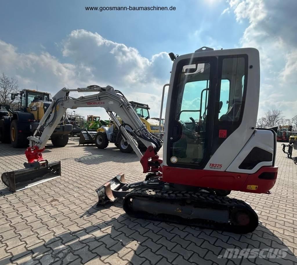 Takeuchi TB 225 Mini excavadoras < 7t