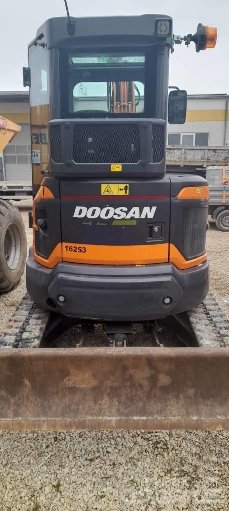 Develon DX 35 Z-7 Mini excavadoras < 7t