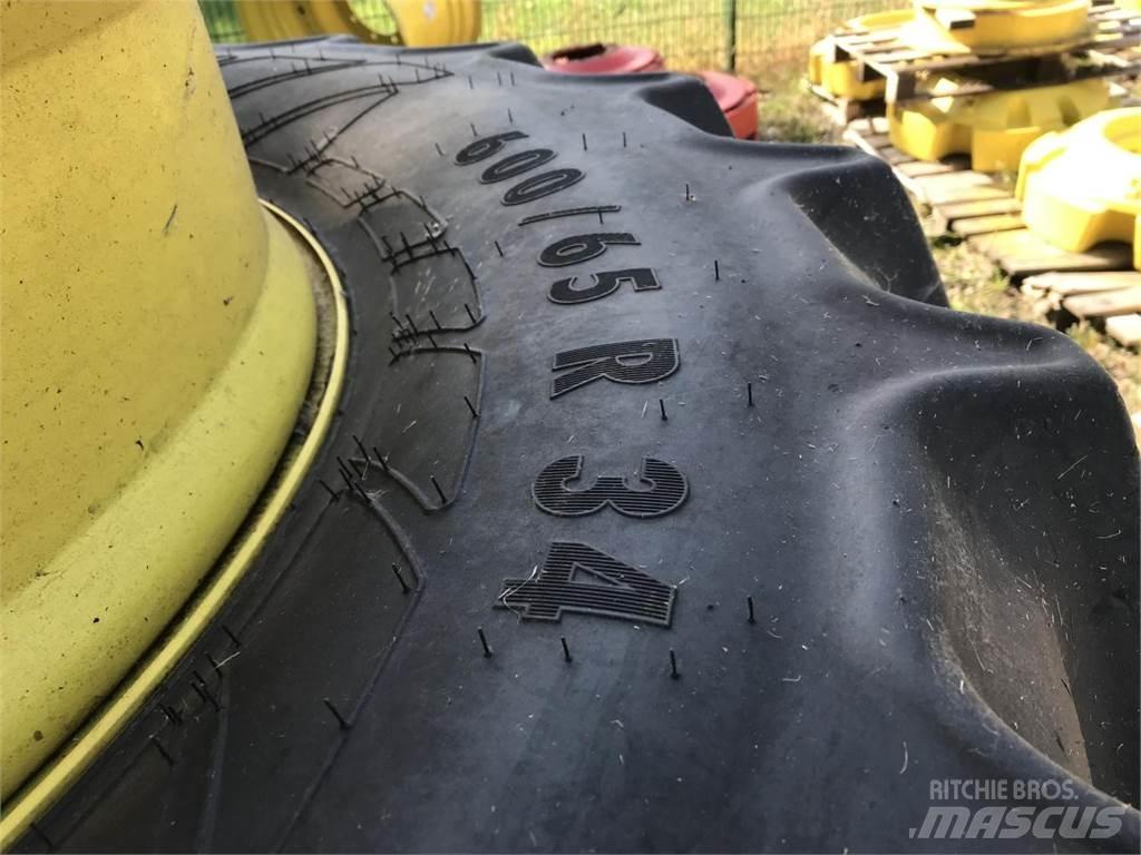 Mitas 600/65R34 Neumáticos, ruedas y llantas
