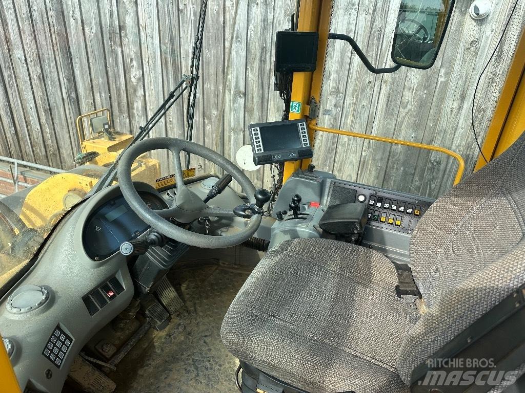 Volvo L 150 E Cargadoras sobre ruedas