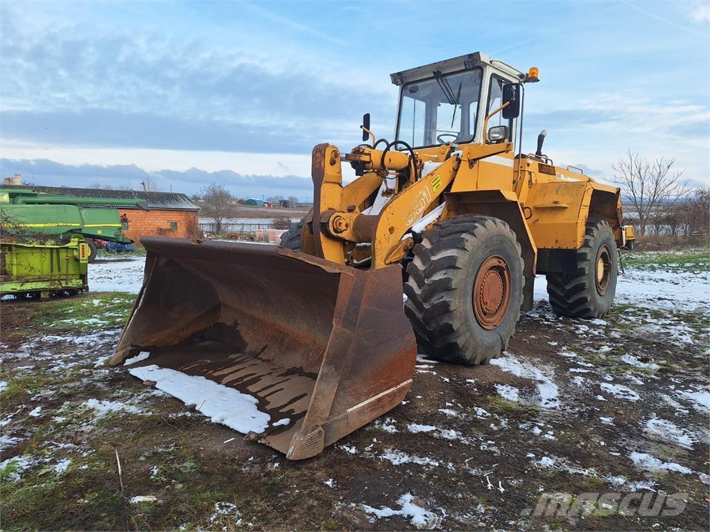 Liebherr L 551 4X4 Construcción - Otros