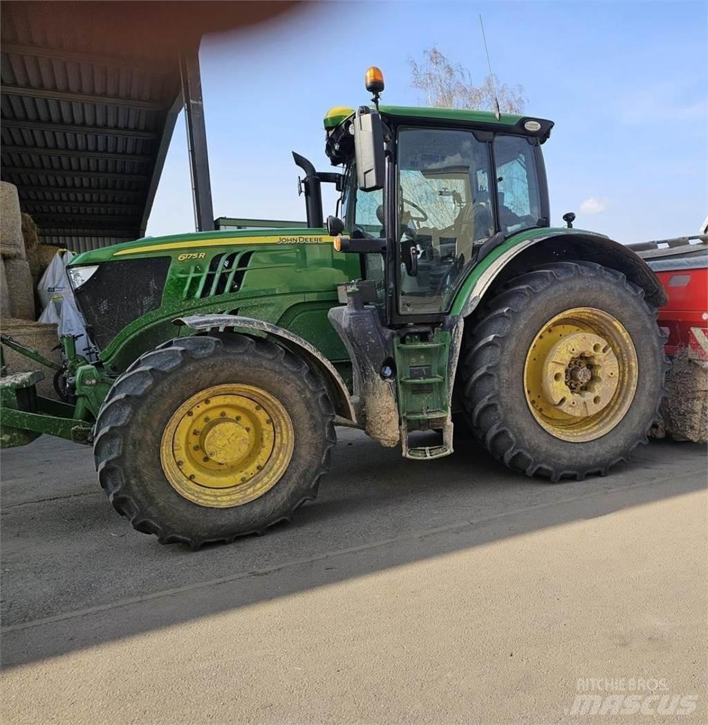 John Deere 6175 R Tractores