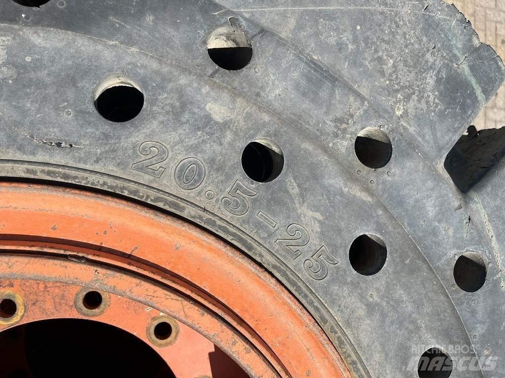 Doosan dl250 Cargadoras sobre ruedas