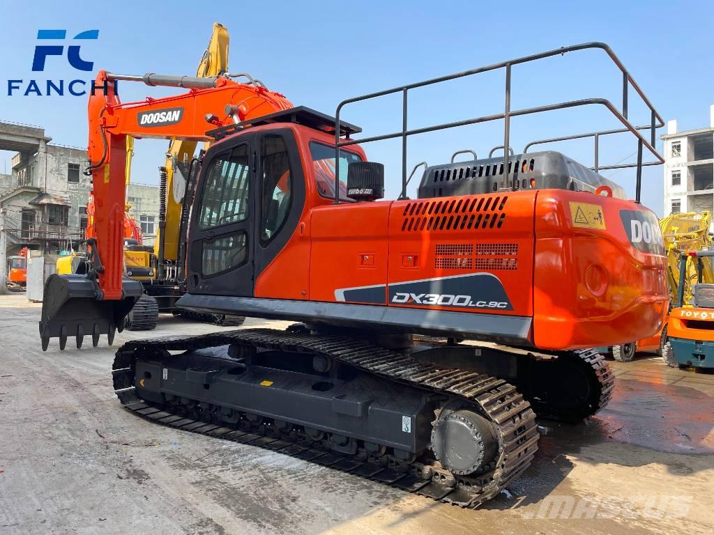 Doosan DX 300LC-9C Excavadoras de cadenas