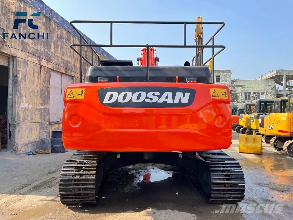 Doosan DX 300LC-9C Excavadoras de cadenas