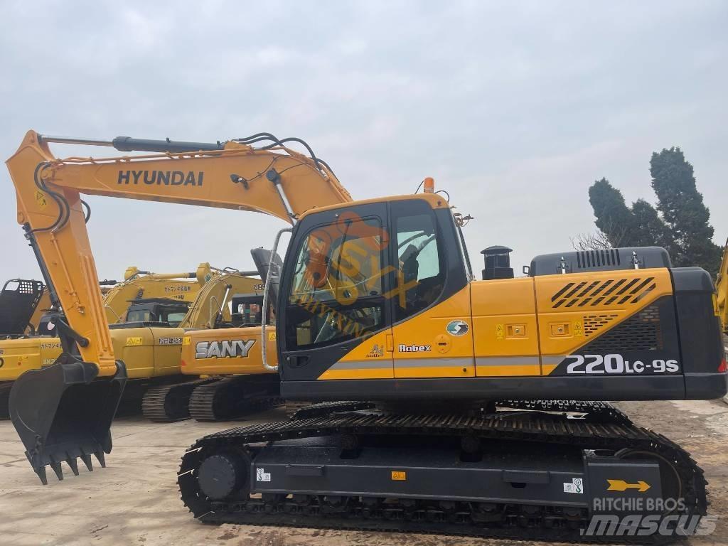 Hyundai Robex 220 Excavadoras de cadenas