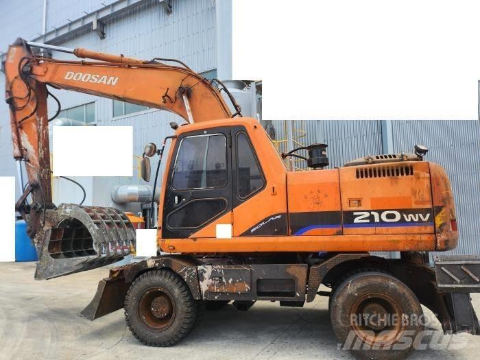 Daewoo Solar 210 W V Excavadoras de ruedas