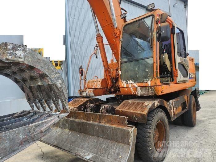 Daewoo Solar 210 W V Excavadoras de ruedas