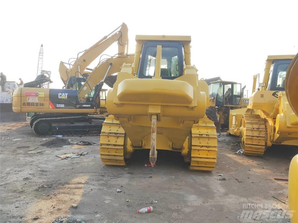 Komatsu D 155 AX-5 Buldozer sobre oruga