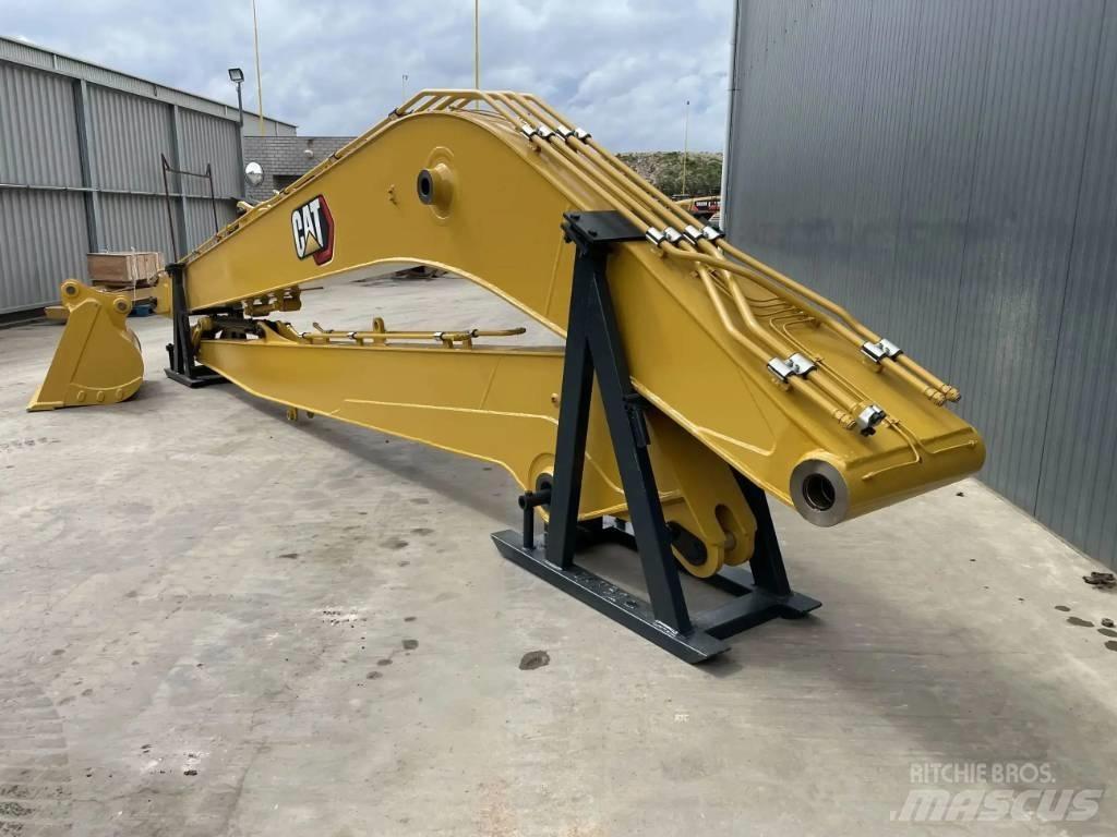 CAT 320 GC 18m Set Retroexcavadoras