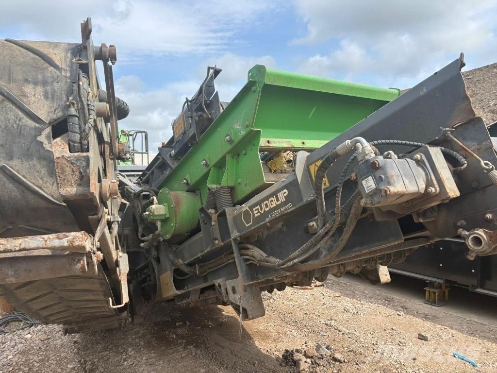 EvoQuip Cobra 230R Trituradoras móviles