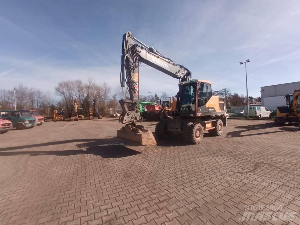 Volvo EW 180 E Excavadoras de ruedas