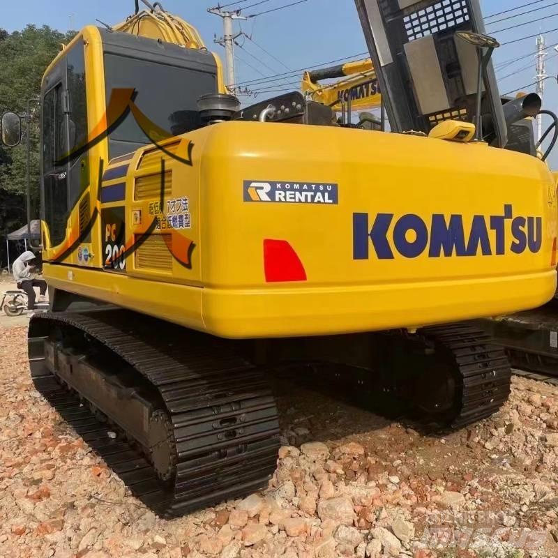 Komatsu PC 200 Excavadoras de cadenas
