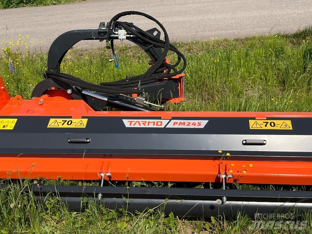Tarmo PM 245 Segadoras y cortadoras de hojas para pastos