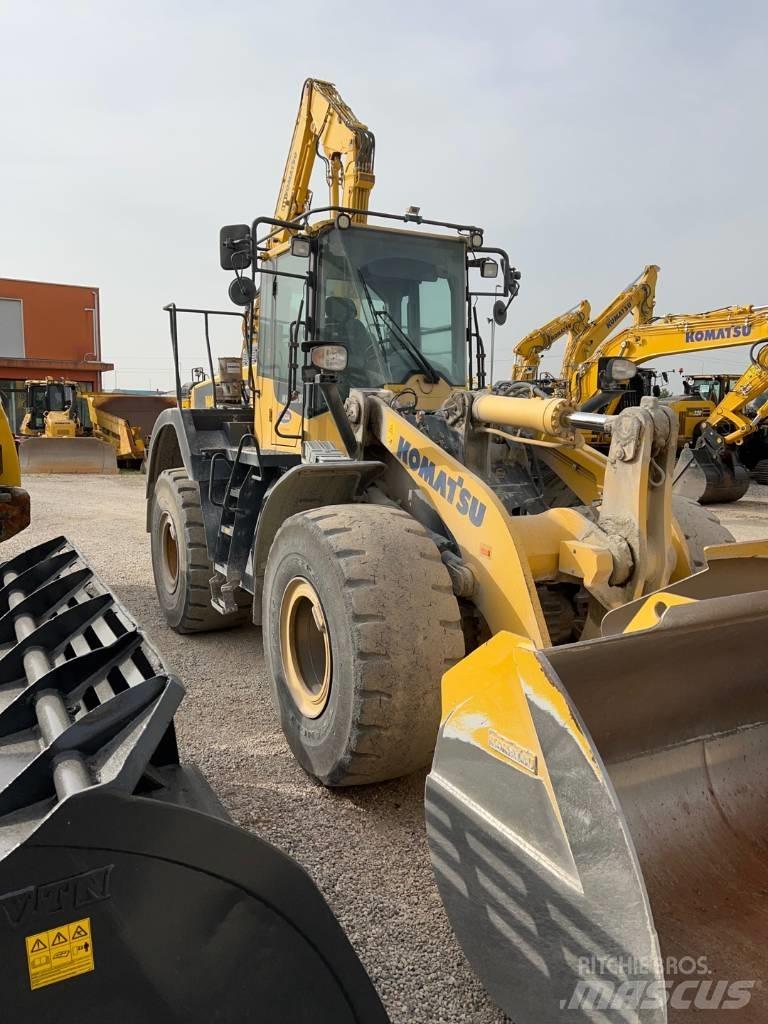 Komatsu WA 380-8 Cargadoras sobre ruedas