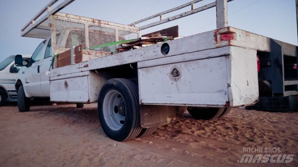 Ford F 550 XL SD Camiones plataforma