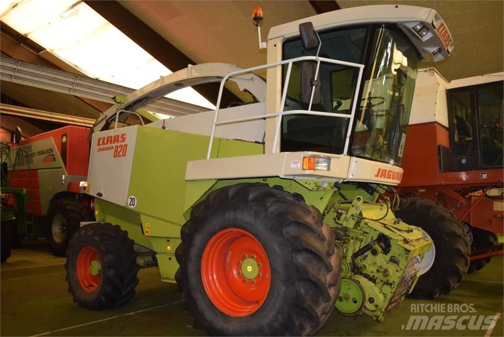 CLAAS Jaguar 820 Picadoras de forraje autopropulsadas