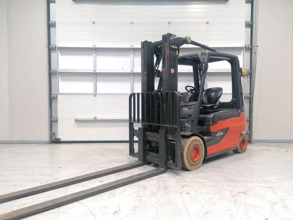 Linde E30L-01 Carretillas de horquilla eléctrica