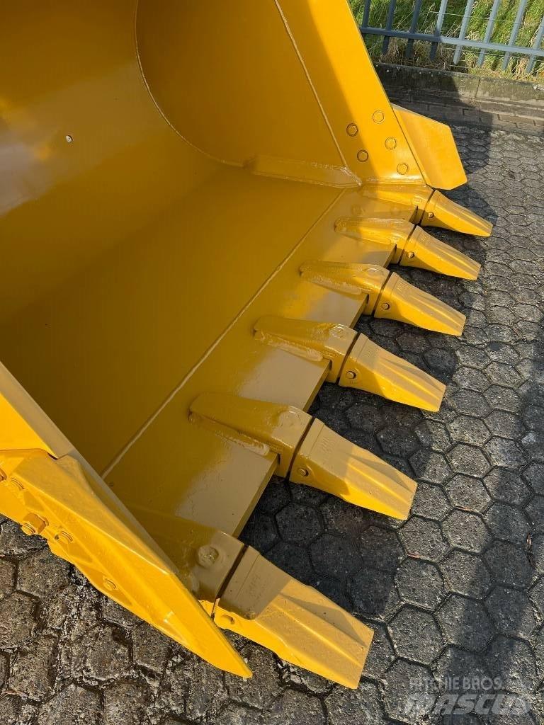 CAT 374 lre Bucket Cucharones