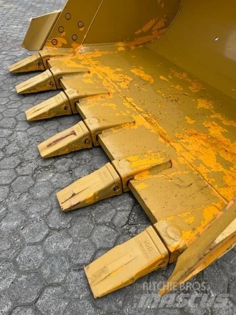 CAT 374 lre Bucket Cucharones