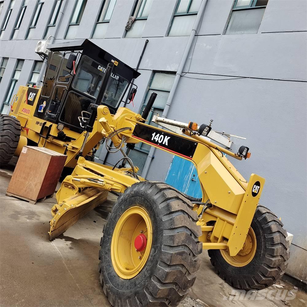 CAT 140 K Motoniveladoras