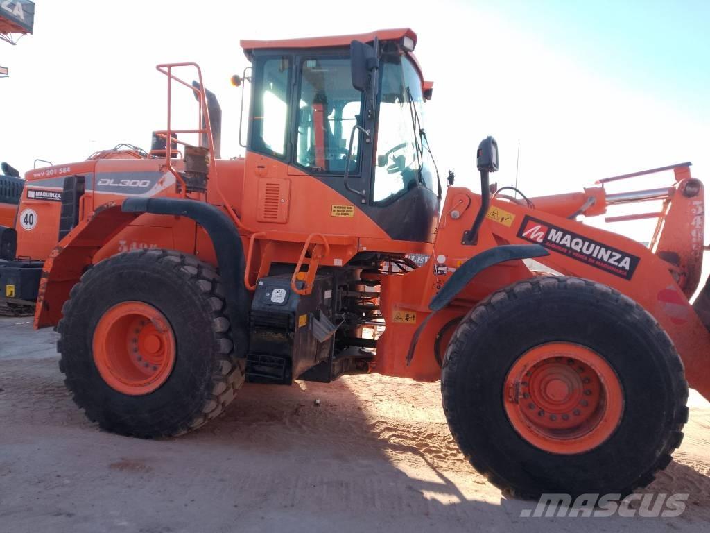 Doosan DL 300-5 Cargadoras sobre ruedas