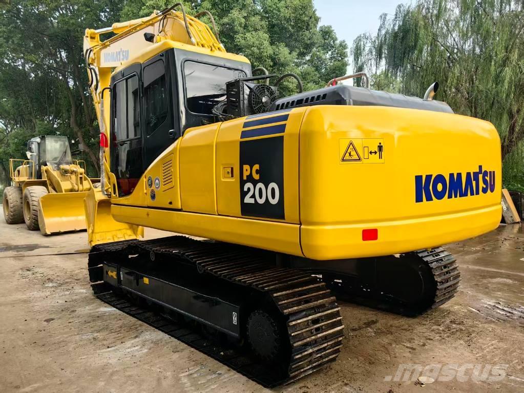 Komatsu PC 200-7 Excavadoras de cadenas