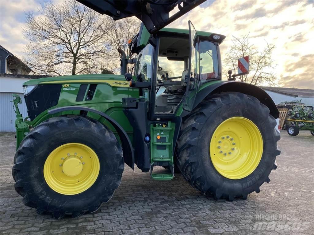 John Deere 6R 215 Tractores