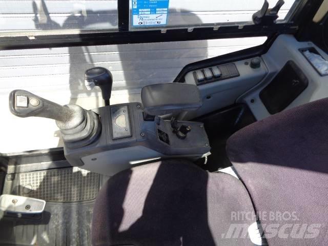 CAT 301.7 D Mini excavadoras < 7t