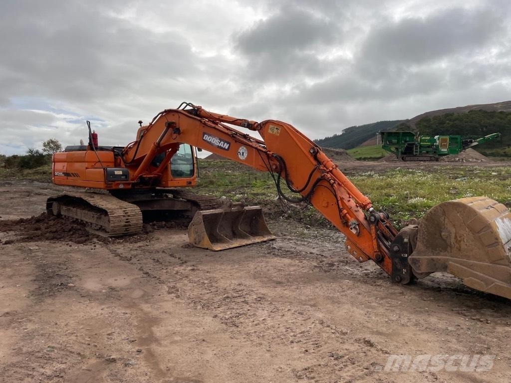 Doosan DX 255 LC Excavadoras de cadenas