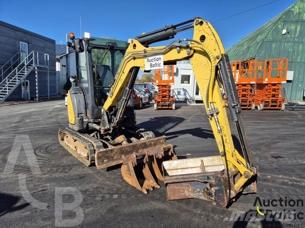 Yanmar Vio 33 U Mini excavadoras < 7t