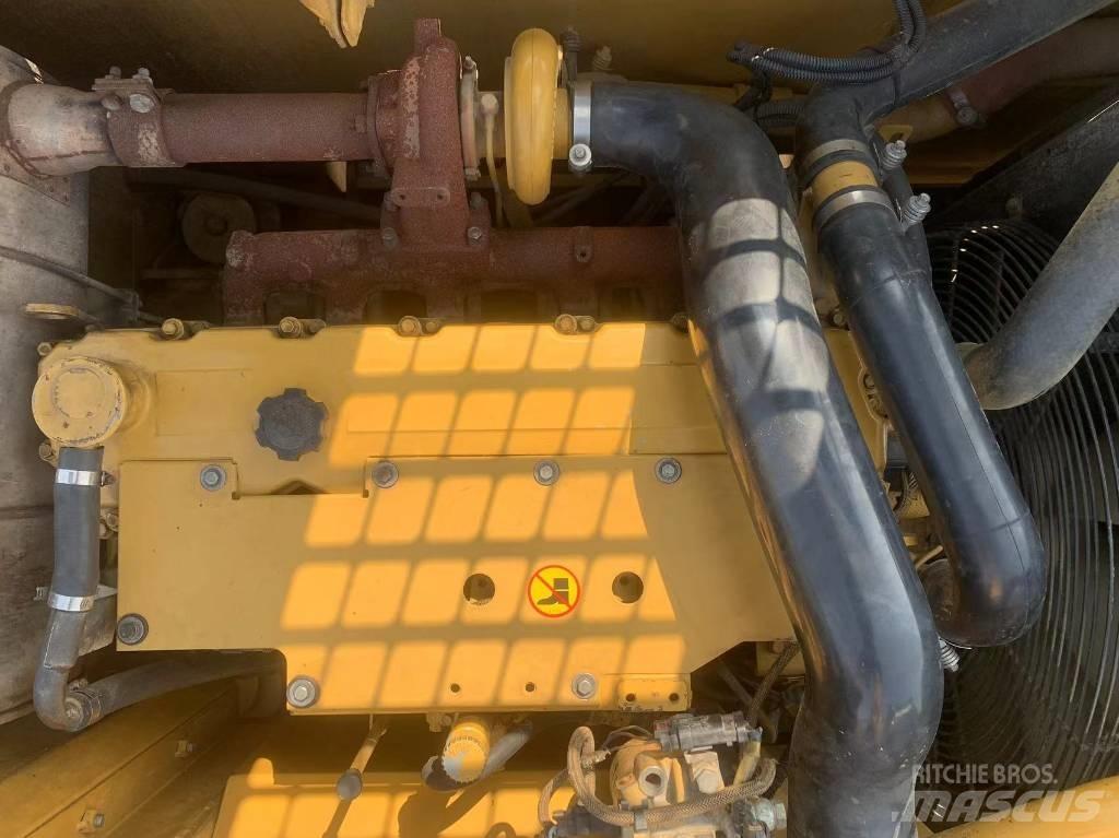 CAT 323 D L Excavadoras de cadenas