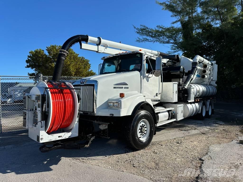 Western Star 4900 SA Camiones aspiradores/combi