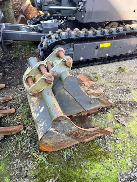 Volvo EC 18 E Mini excavadoras < 7t