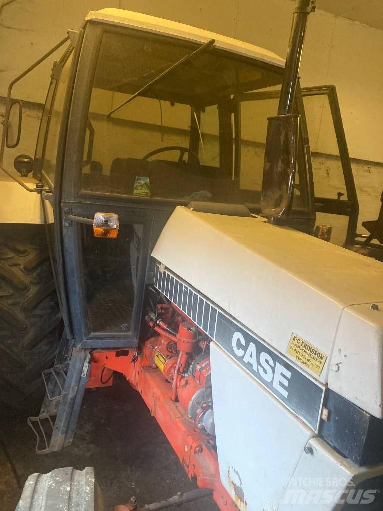 CASE 1390 Tractores